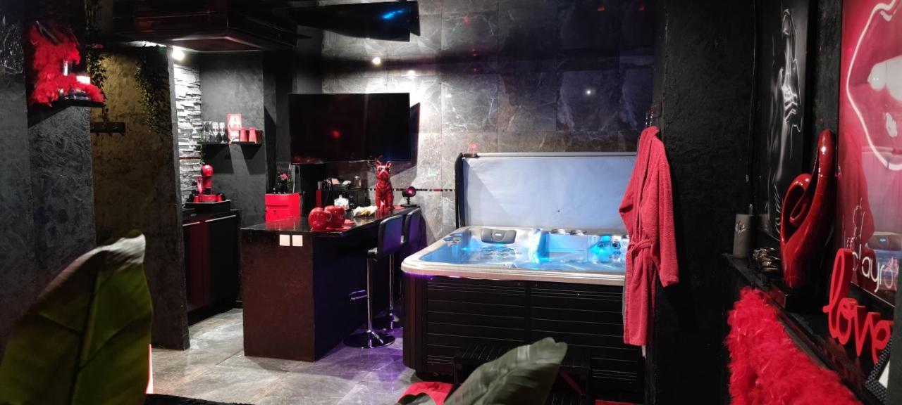 Loft Romantique Hammam Spa Privatif Playroom Grenoble Exterior foto